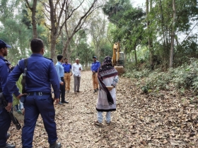 শাজাহানপুরে অবৈধভাবে মাটি কাটার দায়ে ৪ লাখ ৫০ হাজার টাকা জরিমানা